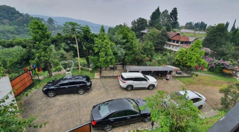 Villa Chacha At Macarena, Megamendung Esterno foto