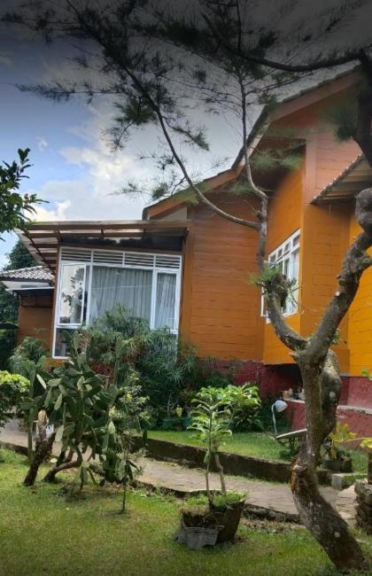 Villa Chacha At Macarena, Megamendung Esterno foto